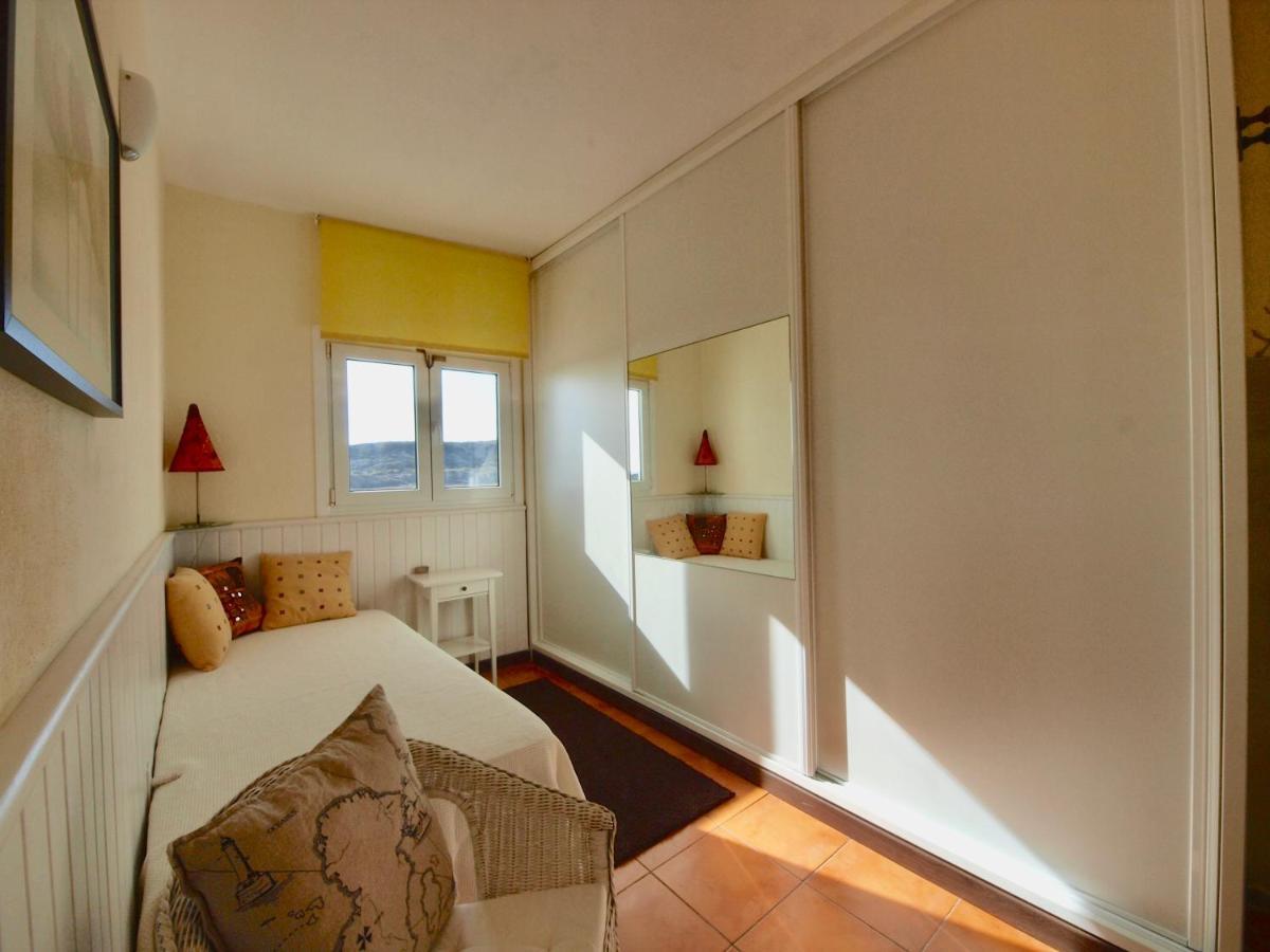 Sunrise Directly At The Sea Apartment